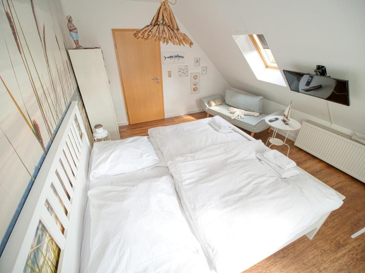 Three B'S Bed And Breakfast Berge  외부 사진